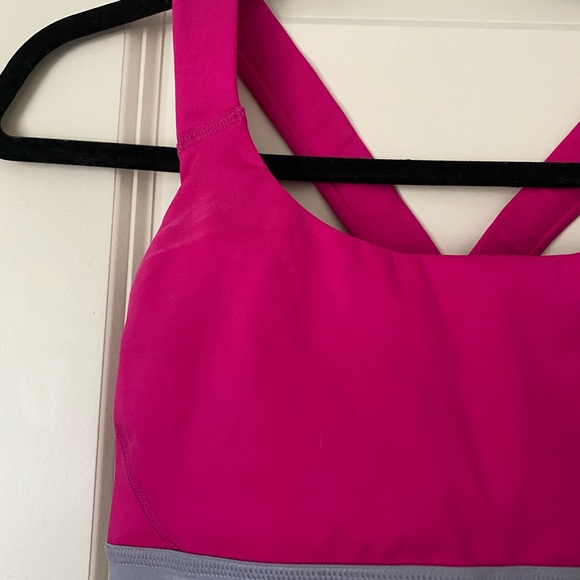 Ivy Park Sports Bra - Small - Picture 5 of 5
